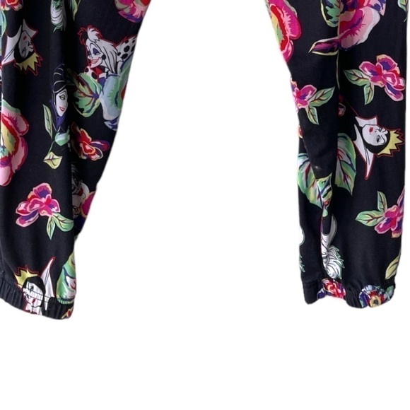 Disney pajamas, size XL, jogger bottom, pockets, excellent condition - Picture 6 of 7